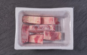 Rinds-Markbein geschnitten